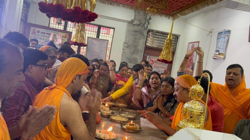 भगवान महावीर स्वामी के निर्वाण कल्याणक पर जैन समाज और मंदिरों में उमड़ा श्रद्धा का सागर