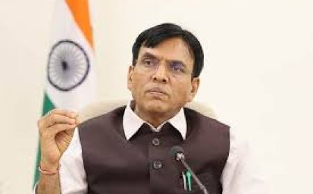 भारत ने पाक राष्ट्रपति को लगाई फटकार, खैरात पर पलने वाले हमें नहीं सिखाएं  