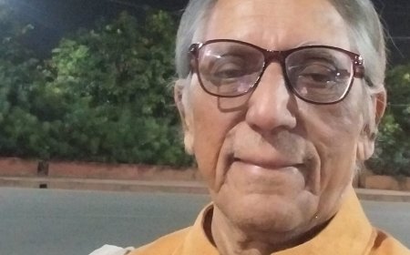 प्राइवेट लिमिटेड बने राजनीतिक दलः लोकतंत्र की कंपनियों में विरासत, सत्ता और स्वार्थ का शेयर बाजार!