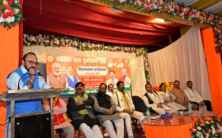 भाजपा की एसआईआर कार्यशाला में बोगस वोटर हटाने और नए मतदाता जोड़ने का संकल्प