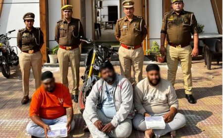 दिल्ली से आए चैन स्नैचर आगरा में दबोचे, सिर्फ छह दिन में खुलासा, चोरी की बाइक व ₹60,300 बरामद