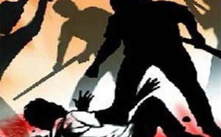11 लाख के लेन-देन पर विवाद, ट्रांसपोर्ट नगर में गाजियाबाद के युवक को बंधक बनाकर पीटा