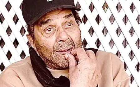 ही-मैन को मुंबई के विले पार्ले श्मशान घाट में दी गई अंतिम विदाई: बॉलीवुड की आंखें नम, साथी कलाकार बोलीं- सबकी परवाह करने वाला चला गया, वे बेहतरीन कलाकार और महान इंसान थे, मोदी ने कहा- अभिनय के एक युग का अंत हो गया