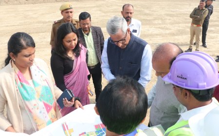 टाउनशिप से टोल प्लाज़ा तक, विकास कार्यों पर आयुक्त की मैदानी जांच, जल्द पूरा करने के निर्देश