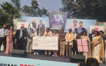‘दबंग एंड ओनली वन’ दीप्ति शर्मा का जोशभरा सम्मान, मित्तल चैरिटेबल ट्रस्ट ने दिया पांच लाख का पुरस्कार, बोलीं- एक समय मेरे पास एक ही ड्रेस थी जिसे रोज धोकर पहना करती थी