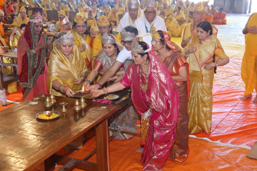 एमडी जैन ग्राउंड में श्री इंद्रध्वज महामंडल विधान का समापन, भव्य रजतमय रथयात्रा निकाली गई