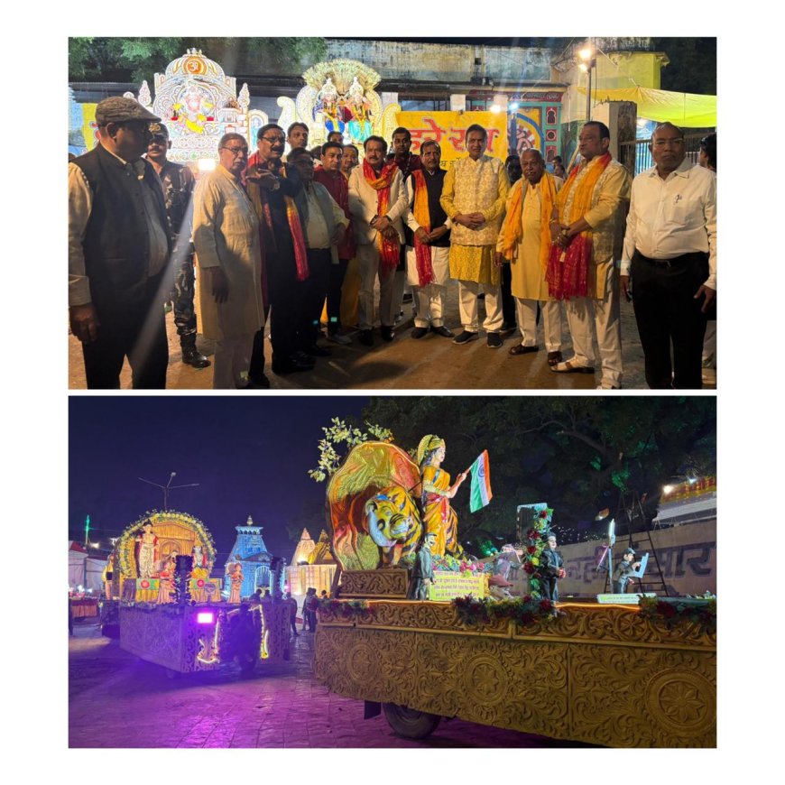 आगरा में निकली श्रीकृष्ण-बलराम की भव्य शोभायात्रा, मयूर रथ पर दिव्य दर्शन से भावविभोर हुए श्रद्धालु