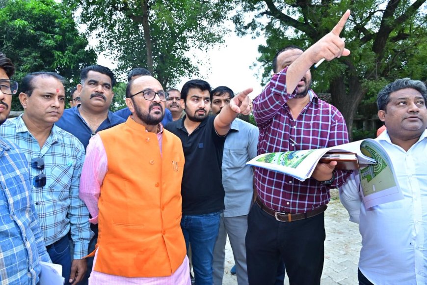आगरा में बनेगी प्रदेश की तीसरी नक्षत्रशाला,शिक्षा मंत्री योगेंद्र उपाध्याय ने किया स्थल निरीक्षण