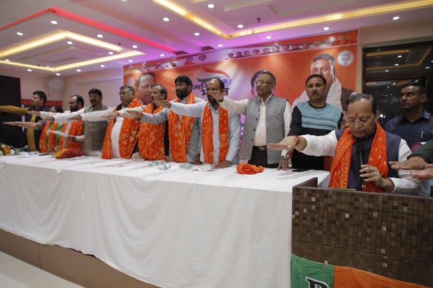 'मेड इन इंडिया’ से सशक्त हो रहा भारत, भाजपा सम्मेलन में अरुण सिंह ने दिलाई स्वदेशी की शपथ