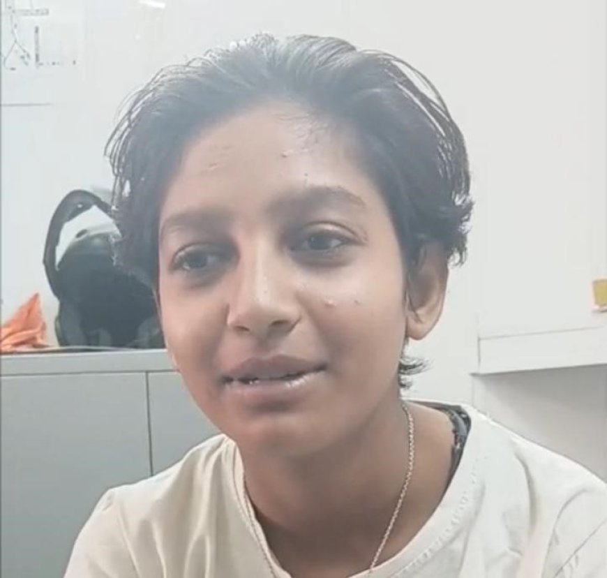 कुंभ मेले में साध्वी बनी नाबालिग राखी लौटी घर, आगरा पुलिस की काउंसलिंग से बदला मन