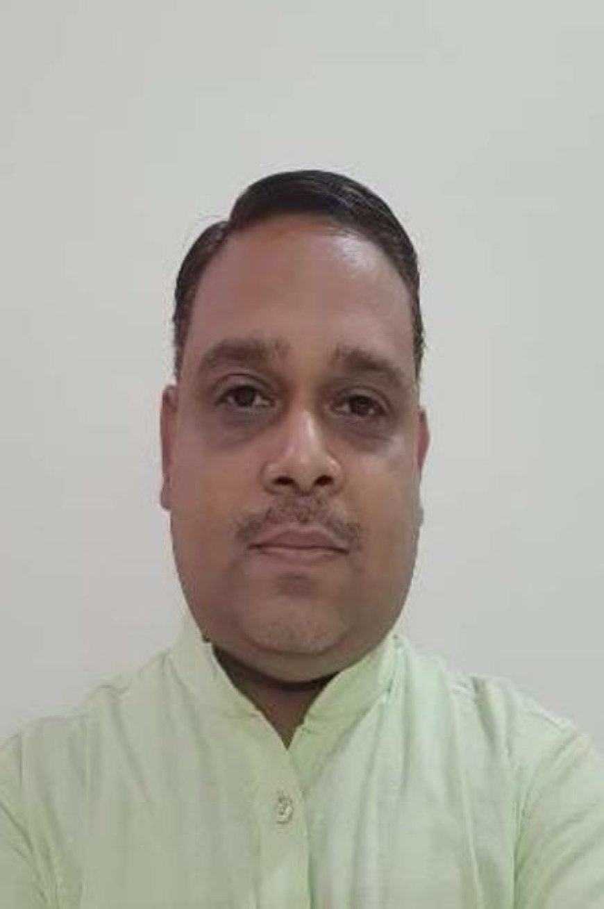 आगरा कॉलेज के अहम दस्तावेज गायब: पूर्व प्राचार्य डॉ. अनुराग शुक्ला पर एफआईआर के आदेश, कोर्ट ने कहा- ‘सार्वजनिक संपत्ति निजी नियंत्रण में नहीं रखी जा सकती’