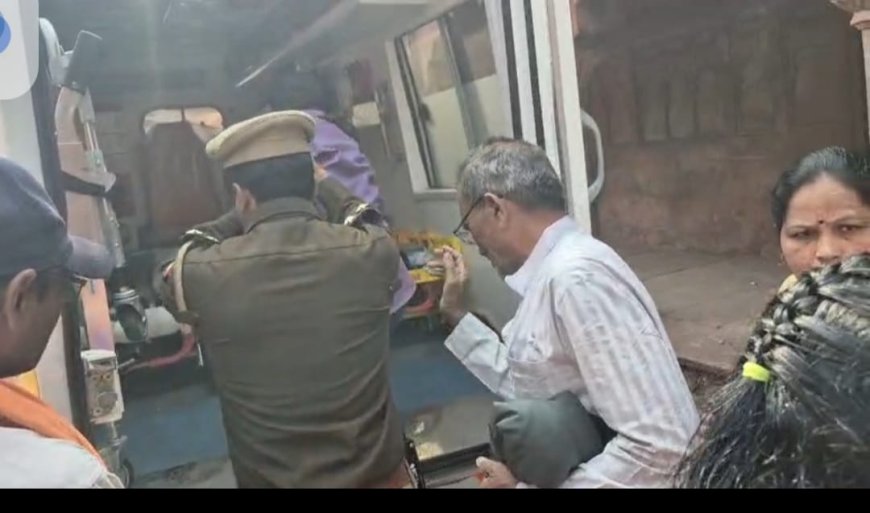 ताजमहल में पर्यटक की तबीयत बिगड़ी, ताज सुरक्षा पुलिस की त्वरित कार्रवाई से बची जान