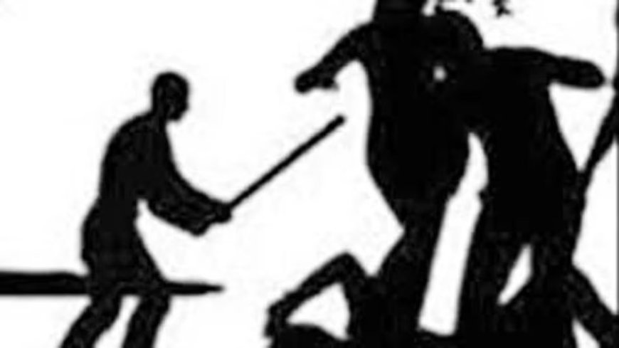 आगरा में दंपति पर हमला: जगदीशपुरम के घर में घुसकर मारपीट और धमकी, पांच नामजद