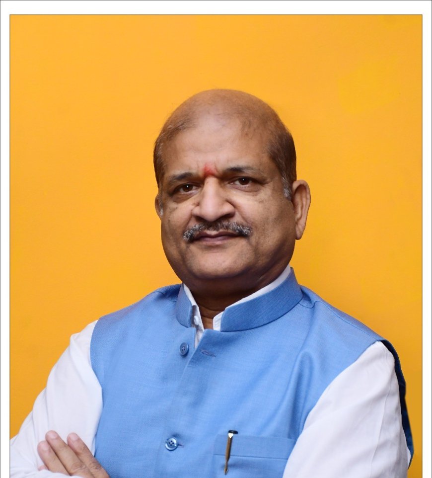 आगरा के प्रो. लवकुश मिश्रा को शिक्षा व शोध में योगदान के लिए हार्वर्ड–आईएबी का इंटरनेशनल अवॉर्ड