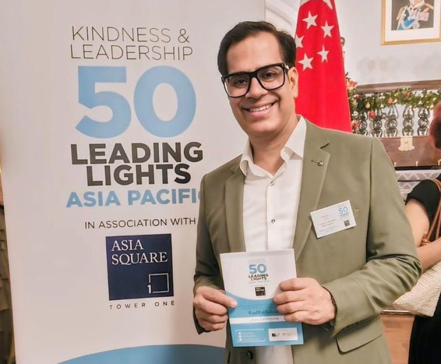 हजारों बच्चों की जिंदगी बदलने के लिए आगरा के ‘एक पहल’ के संस्थापक मनीष राय को सिंगापुर में मिला अंतर्राष्ट्रीय सम्मान