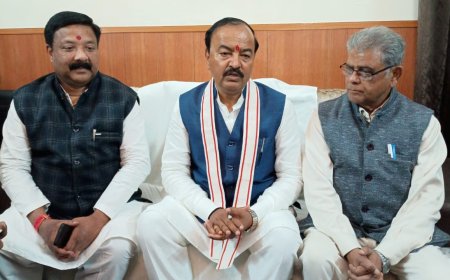 समाजवादी पार्टी घुसपैठियों को रिश्तेदार मानकर बसाना चाहती है, बरेली में डिप्टी सीएम केशव प्रसाद मौर्य बोले- मगध-बिहार हारे, अब क्या कहेंगे अखिलेश यादव   