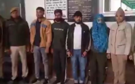 न्यू आगरा थाने से चंद कदमों पर ‘स्पा’ की आड़ में देह व्यापार, देर रात छापेमारी में चार युवतियां हिरासत में