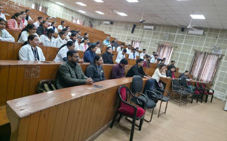 तनावपूर्ण चिकित्सकीय जीवन में शांति की पहल, आर्ट ऑफ लिविंग का ध्यान सत्र बना प्रेरणा का स्रोत