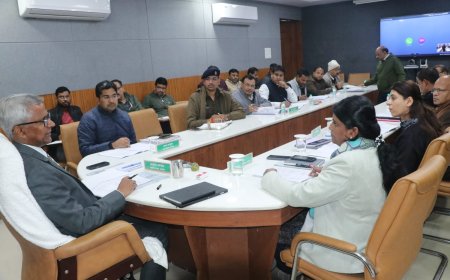 आगरा के विकास और पर्यटन को नई रफ्तार, नए विकास मॉडल के लिए पथकर व अवस्थापना समितियों ने दी करोड़ों की मंजूरी