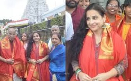 वैकुंठ एकादशी पर तिरुमाला मंदिर पहुंचीं श्रीलीला, लाइन में खड़ी दिखीं, मां और दादी भी थीं साथ