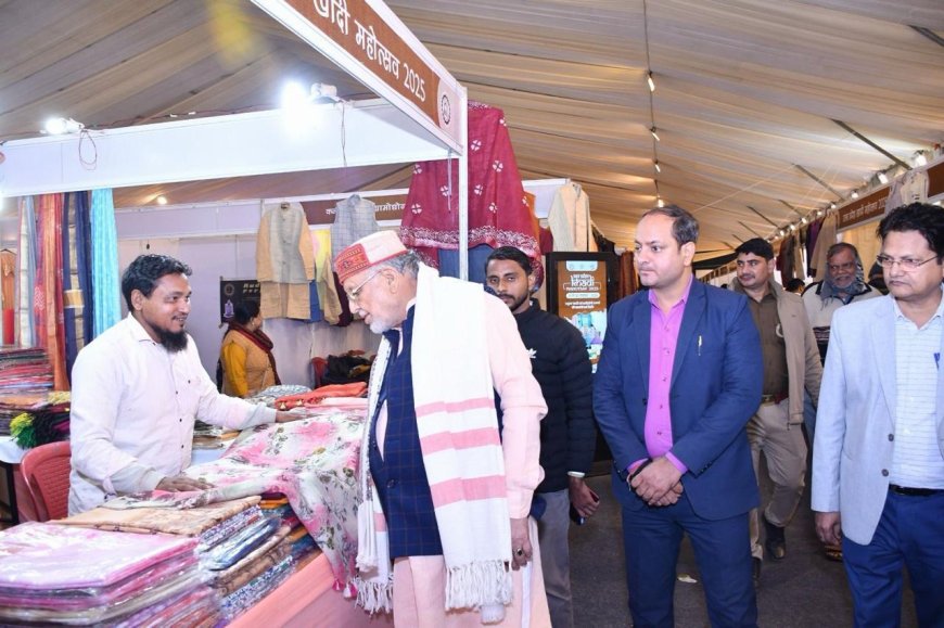 लखनऊ खादी महोत्सव-2025 बना सुपरहिट, कारोबार पहुंचा  ₹3.20 करोड़