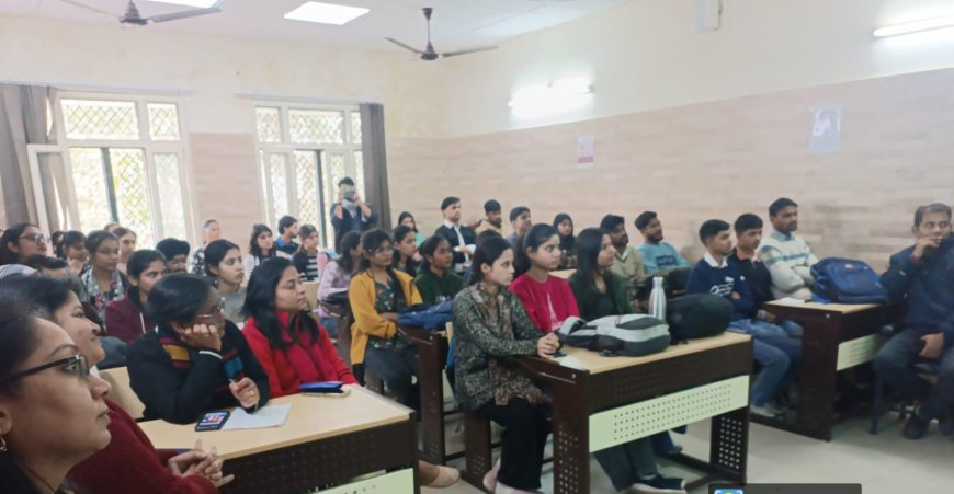 सशक्त युवा, उज्ज्वल भविष्य- आंबेडकर विश्वविद्यालय के बायोटेक विभाग में करियर काउंसलिंग सत्र ने बढ़ाया छात्रों का आत्मविश्वास