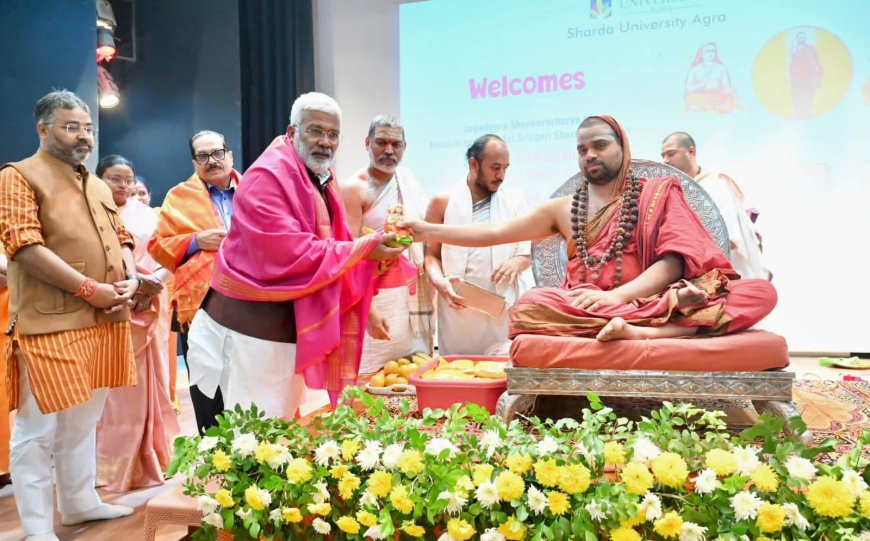 आध्यात्मिक अलौकिकता से निखरा शारदा यूनिवर्सिटी का परिसर