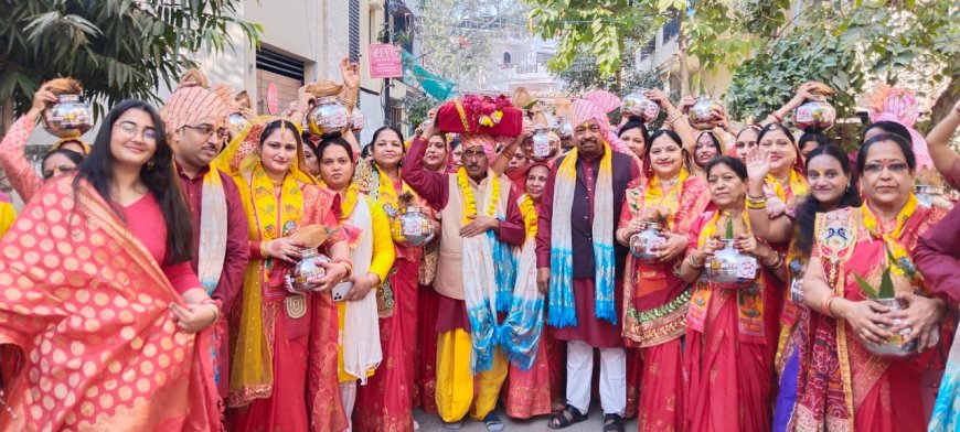 कमला नगर में 151 कलशों संग निकली भव्य कलश यात्रा, राधे–राधे के जयघोषों से गुंजायमान हुआ क्षेत्र