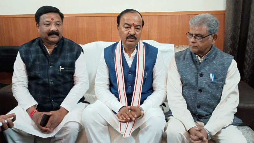 समाजवादी पार्टी घुसपैठियों को रिश्तेदार मानकर बसाना चाहती है, बरेली में डिप्टी सीएम केशव प्रसाद मौर्य बोले- मगध-बिहार हारे, अब क्या कहेंगे अखिलेश यादव   