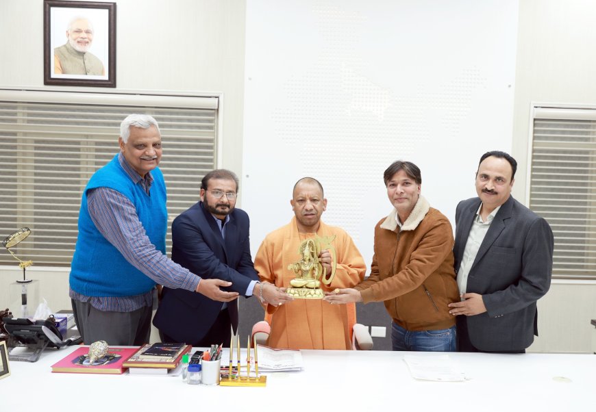 ताज प्रेस क्लब को मिलेगी नई मजबूती, अध्यक्ष मनोज मिश्रा की मुख्यमंत्री योगी से पत्रकार हितों पर हुई सार्थक चर्चा