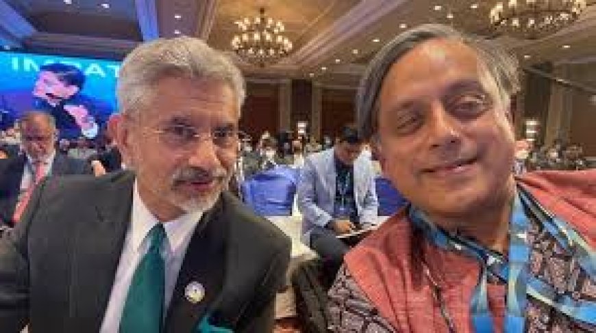 नालंदा यूनिवर्सिटी के मुरीद हुए शशि थरूर, विदेश मंत्रालय के लिए कही बड़ी बात  