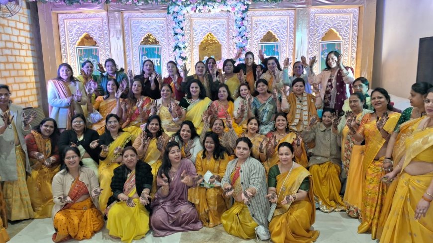 श्री गिरिराज जी सेवा मंडल परिवार के छप्पन भोग महोत्सव के मेहंदी उत्सव में उमड़ी श्रद्धा