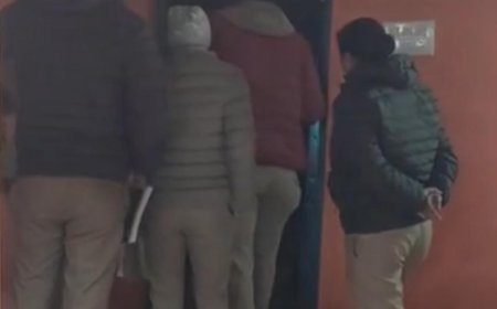 आगरा में घर के भीतर महिला की हत्या, पति हिरासत में, घरेलू विवाद बना शक की बड़ी वजह