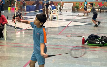 शैल विन स्मृति में शटल की गूंज: पंचम अंतरविद्यालयी बैडमिंटन टूर्नामेंट के सेमीफाइनल सम्पन्न, फाइनल में भिड़ेंगे उभरते सितारे