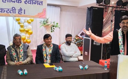 कमला नगर बाजार में पार्किंग–शौचालय की समस्याओं को लेकर व्यापारियों का फूटा गुस्सा