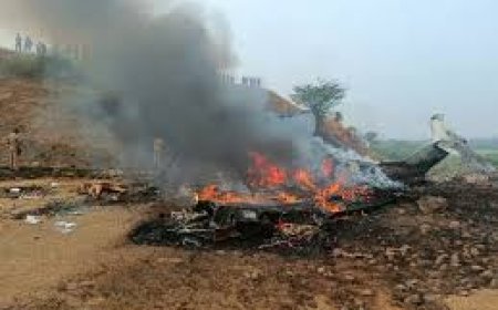 क्या कम विजिबिलिटी में उतरा था अजित पवार का विमान, जमीन से छूते ही आग के गोले में बदली उड़ान और पांच जिंदगियां स्वाहा हो गईं, लैंडिंग की अनुमति से लेकर ह्यूमन एरर तक उठ रहे गंभीर सवाल, शरद पवार समेत सभी परिजन बारामती पहुंचे