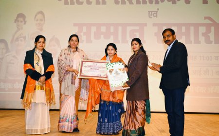 बरेली में राज्य महिला आयोग ने आईपीएस सोनाली मिश्रा और जिला सूचनाधिकारी नीतू कनौजिया समेत 515 महिलाओं को किया सम्मानित