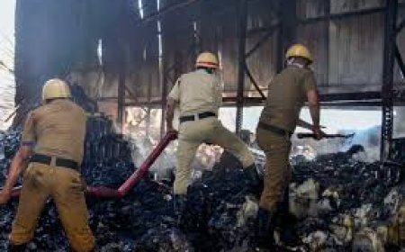 आनंदपुर अग्निकांड में अब तक 27 लोगों की मौत, पीएम मोदी ने किया मुआवजे का ऐलान, बीजेपी के आरोपों से गरमाई सियासत