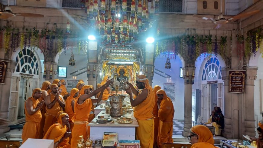 आगरा के गुदड़ी मंसूर ख़ां मंदिर में भक्ति–तप का महोत्सवः भगवान शीतलनाथ के जन्म–तप कल्याणक पर गूंजा जैन जयकार