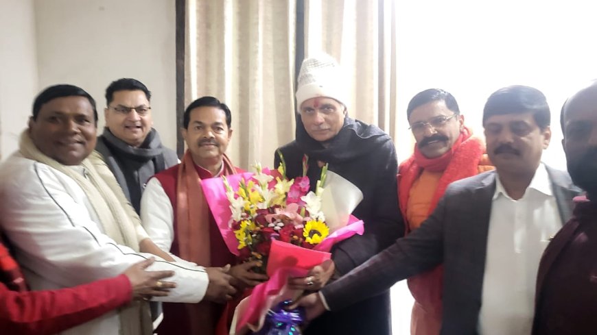 जन्मदिन पर विकास की सौगात, पशुधन मंत्री ने आंवला को दिए 4.73 करोड़ के 27 कार्य