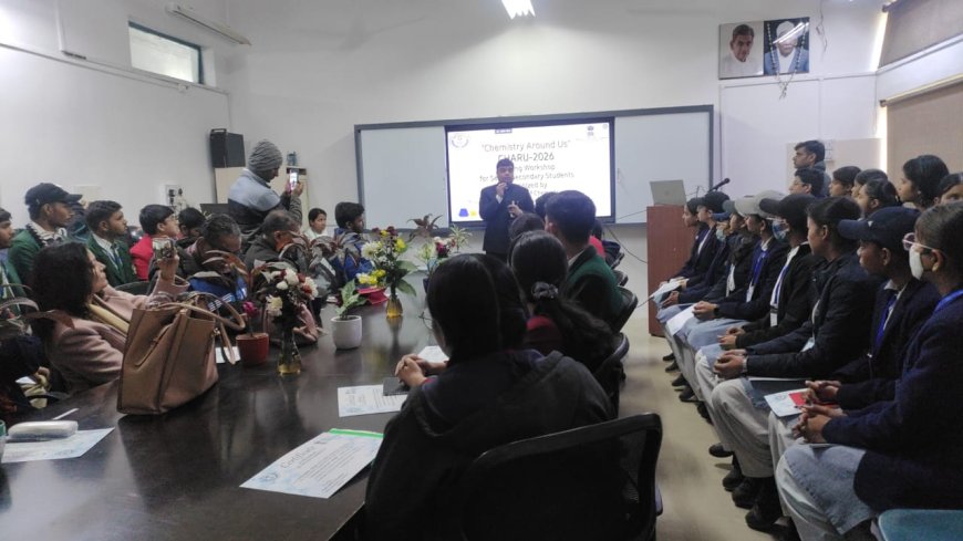 ‘हमारे आसपास रसायन विज्ञान’ से जागी वैज्ञानिक सोच: डीईआई में तीन दिवसीय राष्ट्रीय कार्यशाला का समापन