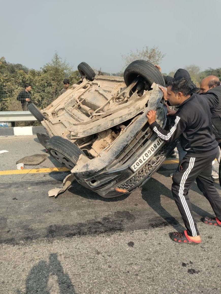 आगरा-लखनऊ एक्सप्रेसवे पर रफ्तार का कहर, एमबीसीबी तोड़ती हुई पलटी कार, एक युवक घायल