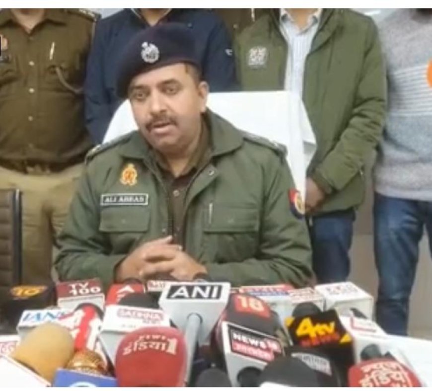 आगरा में गांजा तस्करी के बड़े नेटवर्क पर पुलिस का प्रहार, 226 किलो गांजा बरामद, दो तस्कर गिरफ्तार