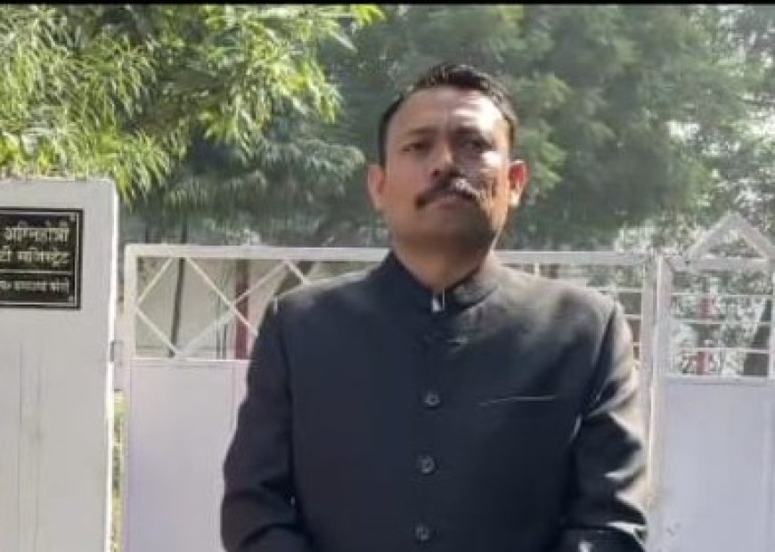 बरेली के नगर मजिस्ट्रेट अलंकार अग्निहोत्री के इस्तीफे के बाद ‘बंधक बनाने’, ‘गाली’ और ‘जान का खतरा’ जैसे आरोपों से हिल गया प्रशासन, रात में ही खाली किया जा रहा बंगला