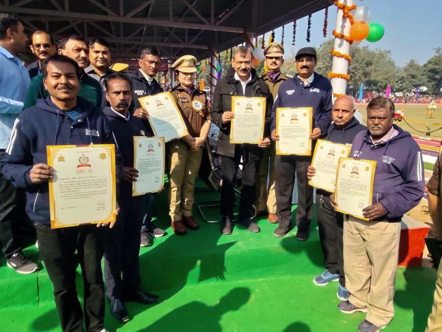 ईमानदारी का सम्मान और सेवा को सलामः उत्तर प्रदेश पुलिस ने गणतंत्र दिवस पर एसओएस के वॉलिंटियर्स को किया गौरवान्वित
