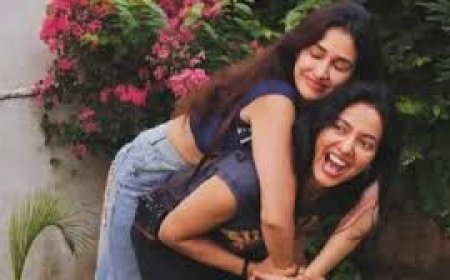 दिशा पाटनी और बहन खुशबू पाटनी में सिर्फ छह महीने का एज गैप, फैंस हुए कंफ्यूज