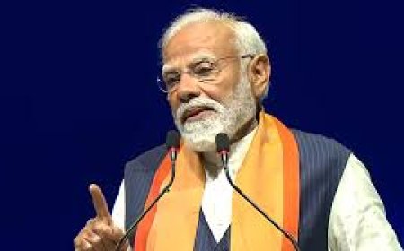  पीएम मोदी ने मलेशिया  से तमिलनाडु को साधा,  बोले - तमिल साहित्य शाश्वत और तमिल संस्कृति वैश्विक है