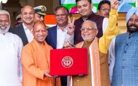 यूपी सरकार का बजट, मेधावी छात्राओं के लिए स्कूटी योजना, किसानों के लिए 11 हजार करोड़ का बजट