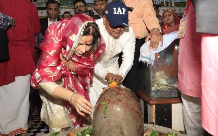 शिवमय नाथ नगरी: महाशिवरात्रि पर डिजिटल लाइटिंग, पुष्प सज्जा और जयघोष से गूंजा बरेली