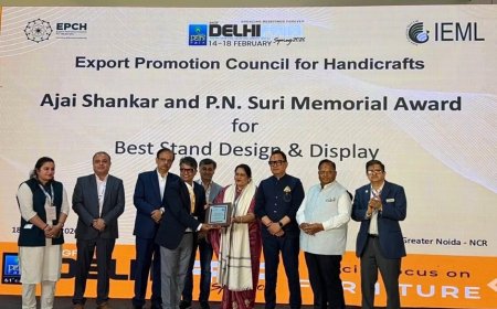 आगरा के राजेश कुमार अग्रवाल को आईएचजीएफ स्प्रिंग फेयर 2026 में बेस्ट डिज़ाइन अवॉर्ड